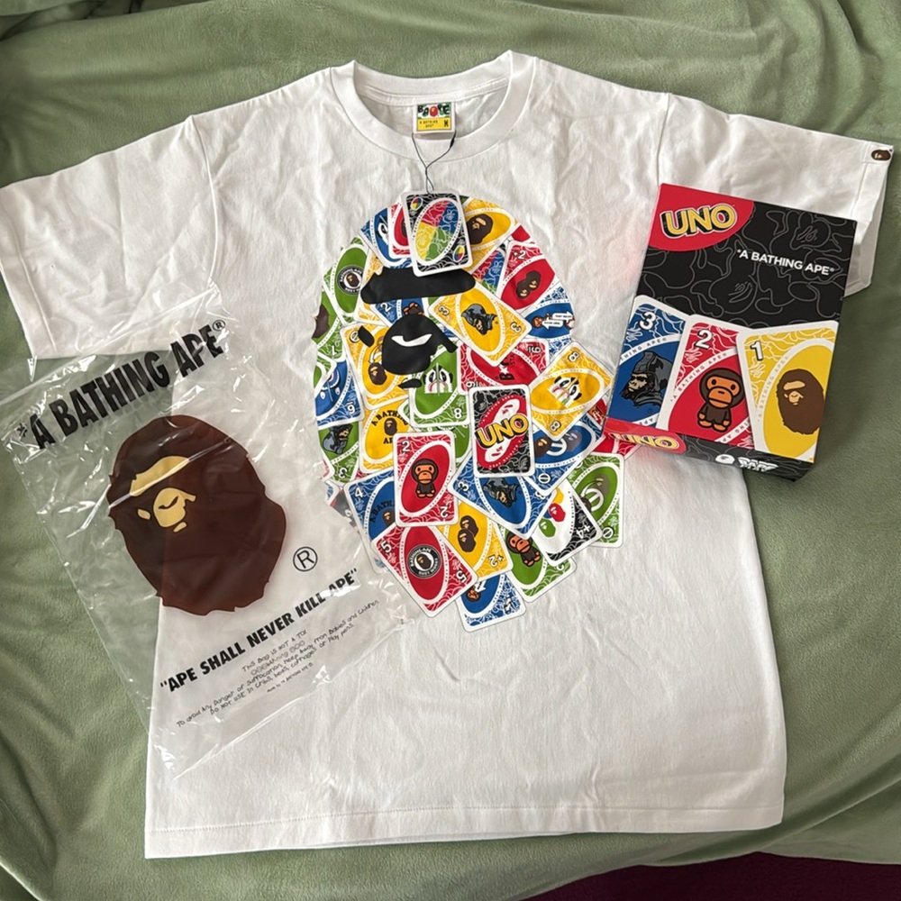 NEW & RARE!!!   BAPE X UNO APE HEAD TEE WHITE & playing cards. - Picture 2 of 9